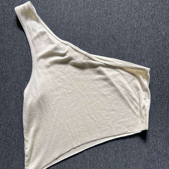 TALENTLESS Cream Ribbed Top - Picture 4 of 4